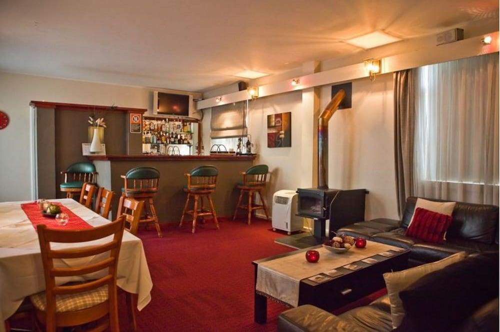 Abbotsleigh Motor Inn Армідейл Екстер'єр фото