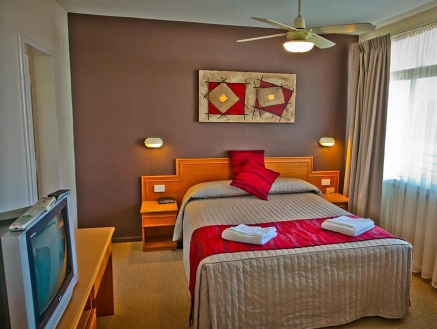 Abbotsleigh Motor Inn Армідейл Екстер'єр фото
