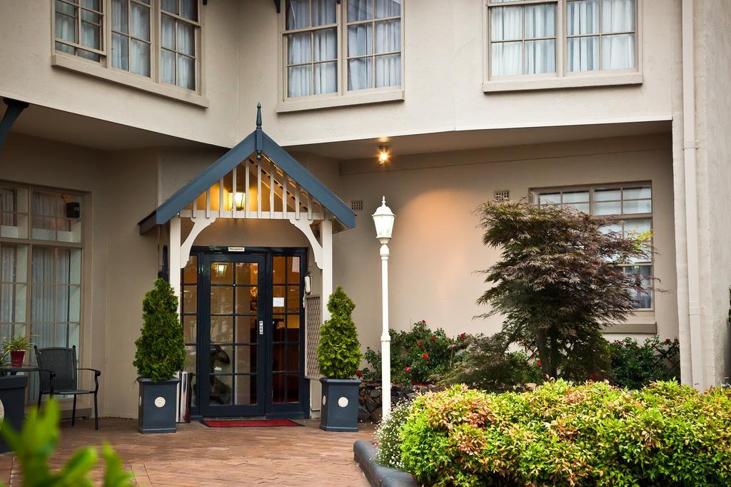 Abbotsleigh Motor Inn Армідейл Екстер'єр фото
